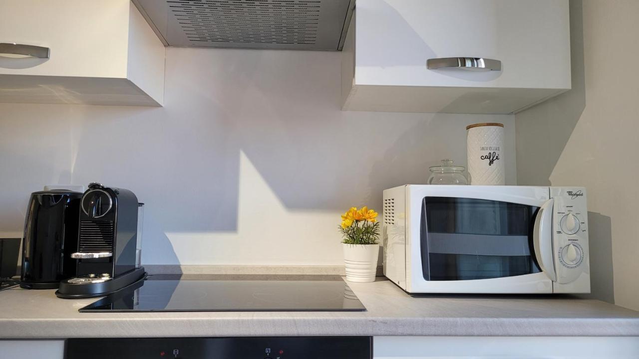 Milano City Apartments - Stylish House Free Wifi-Parking-Airport Εξωτερικό φωτογραφία