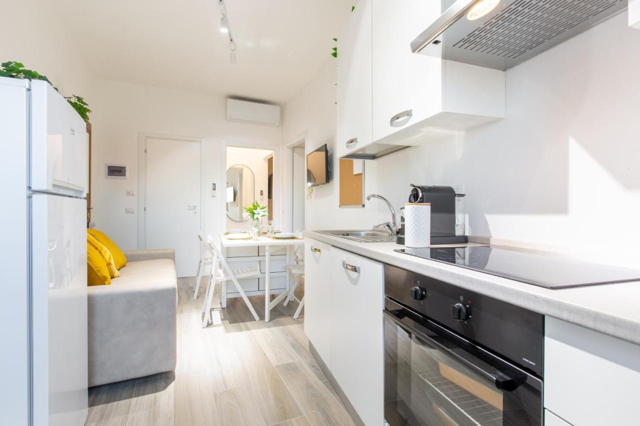 Milano City Apartments - Stylish House Free Wifi-Parking-Airport Εξωτερικό φωτογραφία