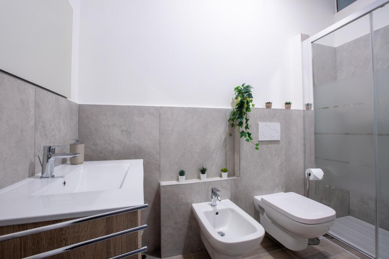 Milano City Apartments - Stylish House Free Wifi-Parking-Airport Εξωτερικό φωτογραφία