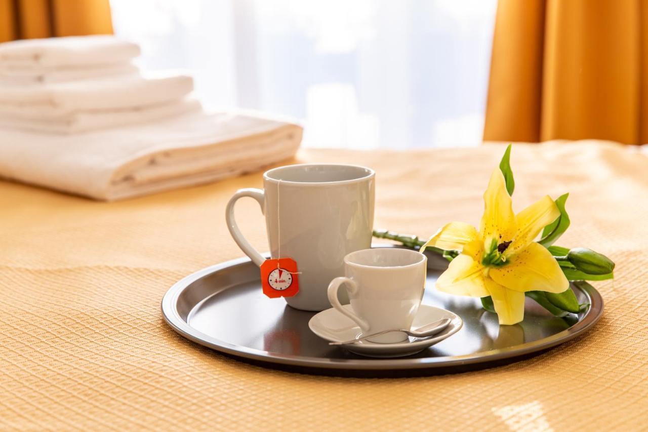 Milano City Apartments - Stylish House Free Wifi-Parking-Airport Εξωτερικό φωτογραφία