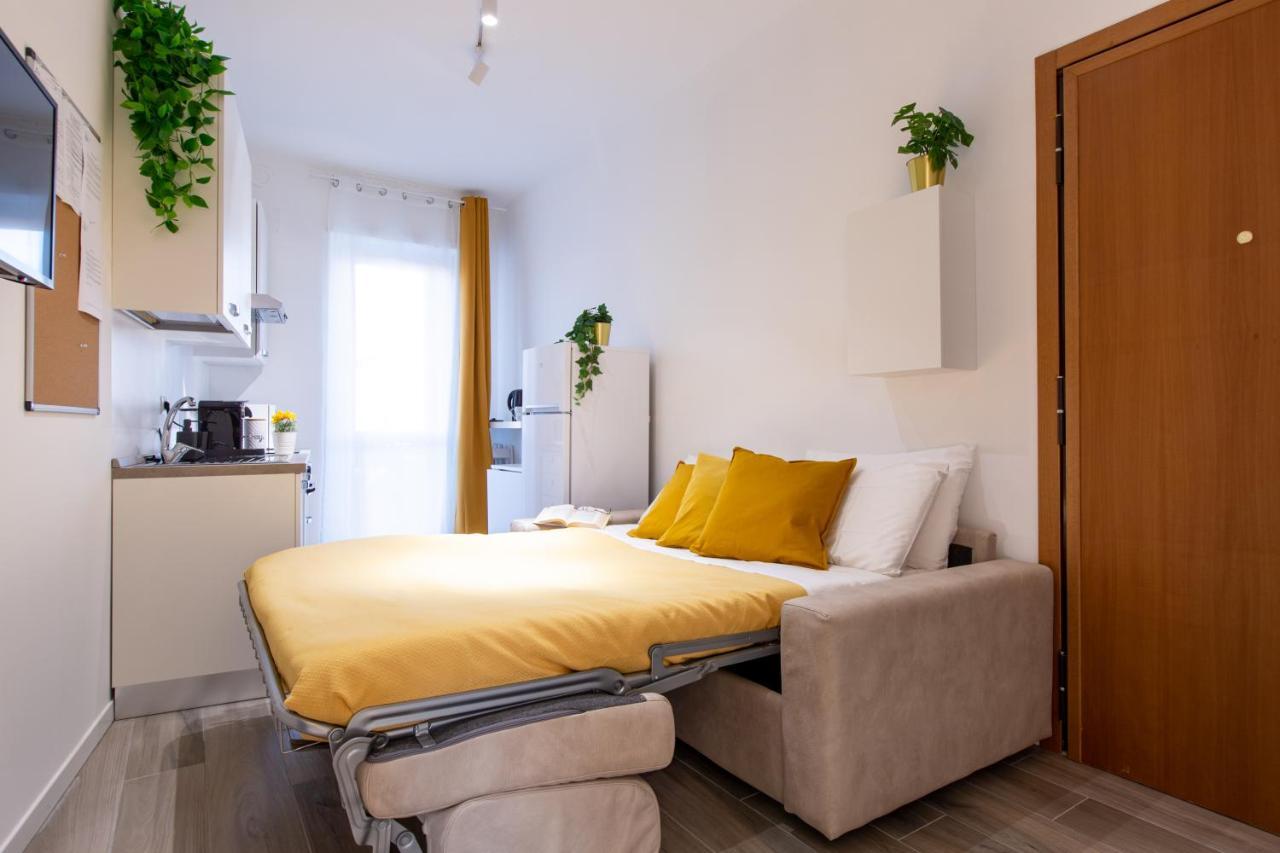 Milano City Apartments - Stylish House Free Wifi-Parking-Airport Εξωτερικό φωτογραφία